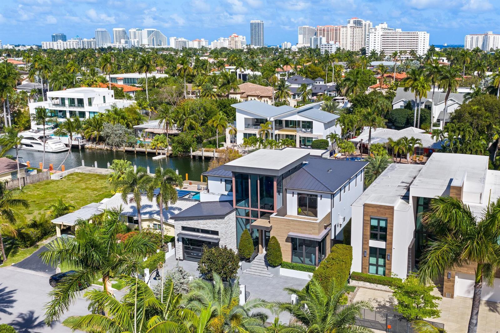 424 Coconut Isle Drive, Fort Lauderdale FL 33301 photo 4