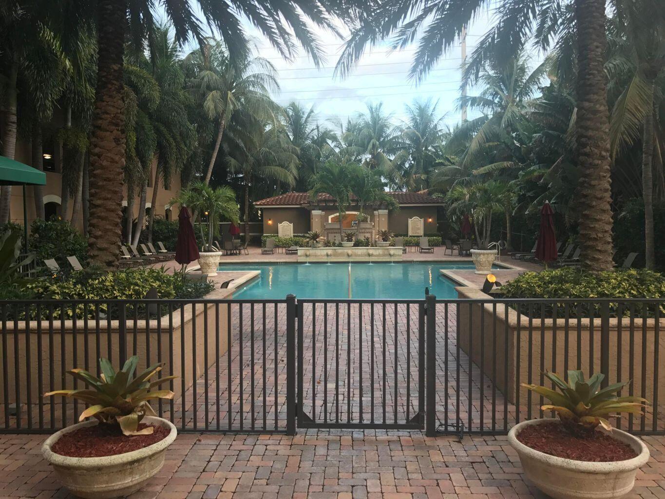 616 Clearwater Park Road # 708, West Palm Beach FL 33401 photo 2