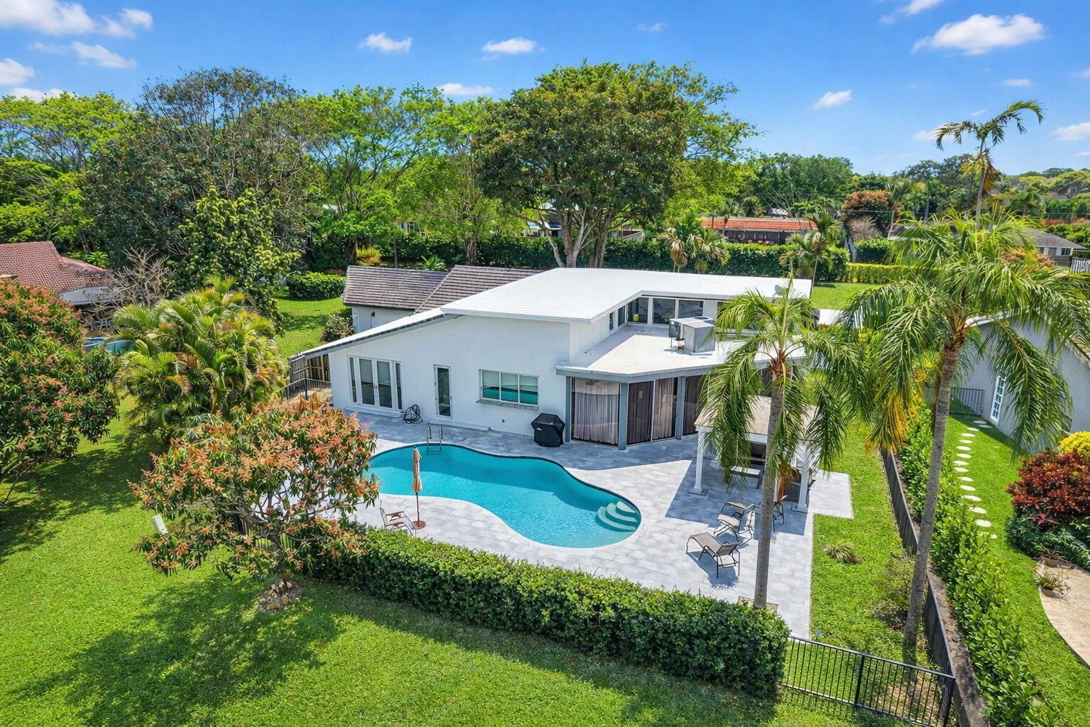 4869 Pineview Circle, Delray Beach FL 33445 photo 5