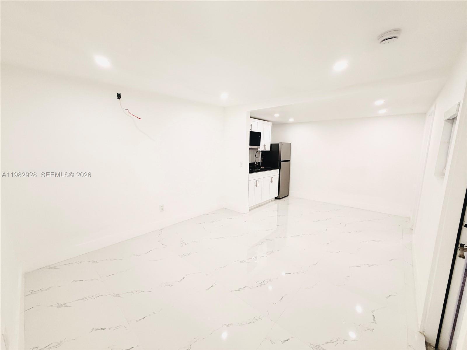 3354 NW 50th St # 4, Miami FL 33142 photo 4