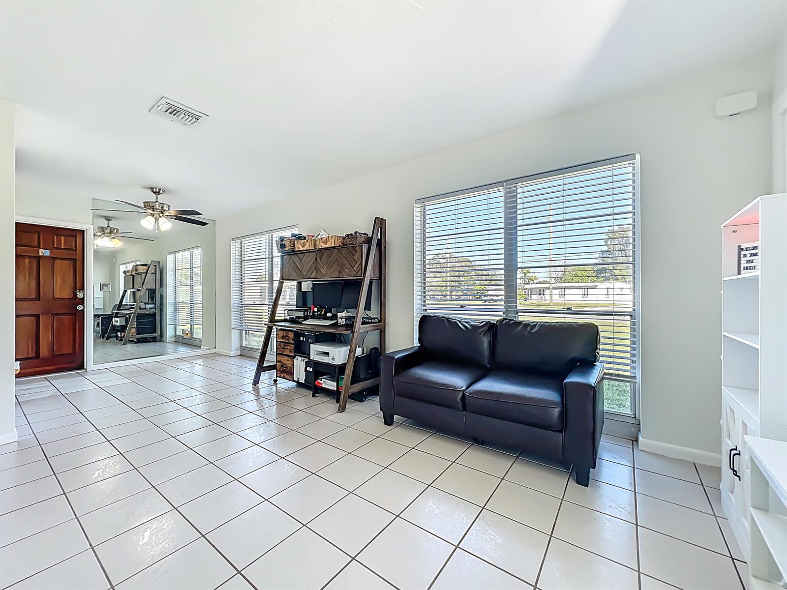 1090 Bianca Drive NE, Palm Bay FL 32905 photo 5