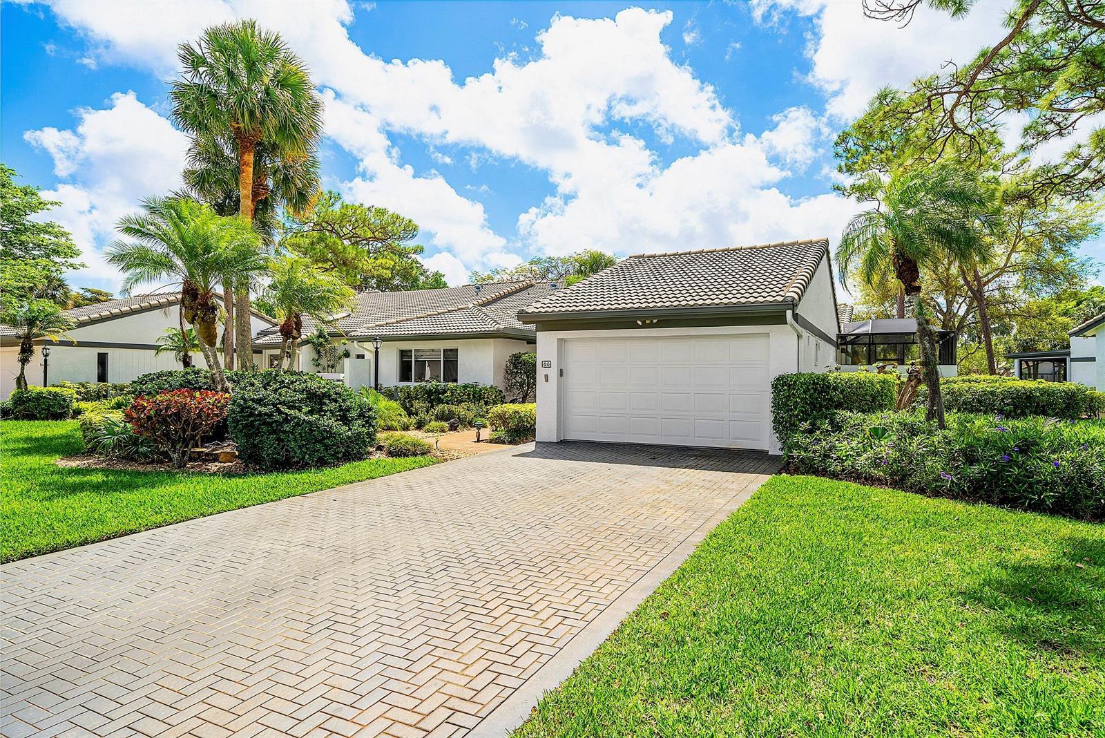 86 Cambridge Lane, Boynton Beach FL 33436 photo 2