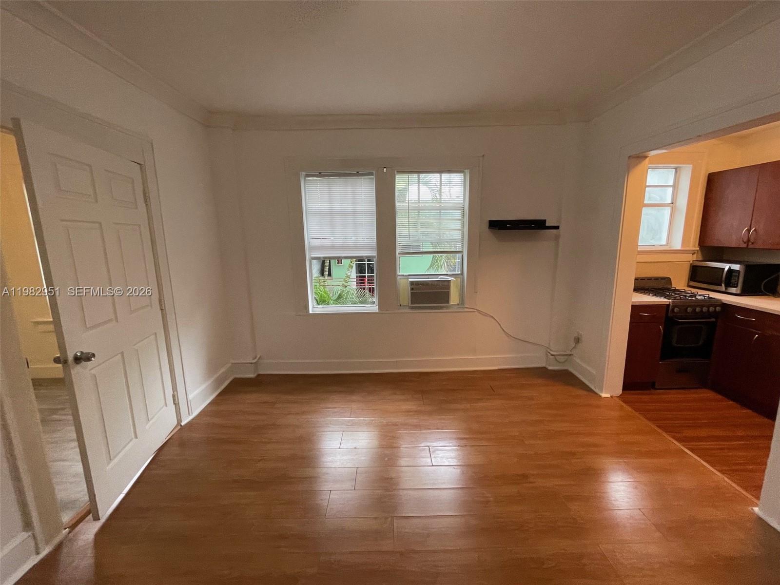 1611 Michigan Ave # 15, Miami Beach FL 33139 photo 2