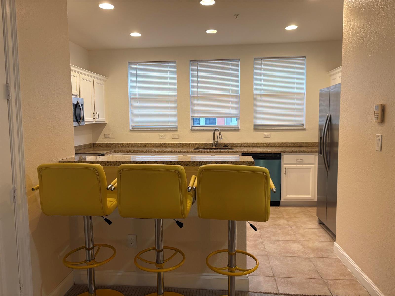 833 Millbrae Court # 4, West Palm Beach FL 33401 photo 2