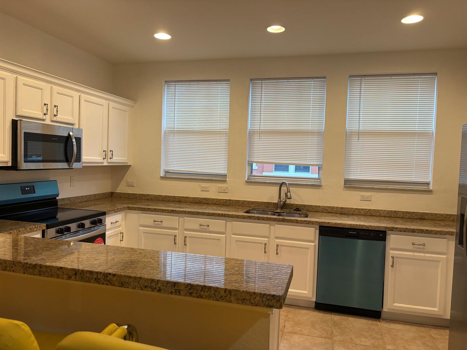 833 Millbrae Court # 4, West Palm Beach FL 33401