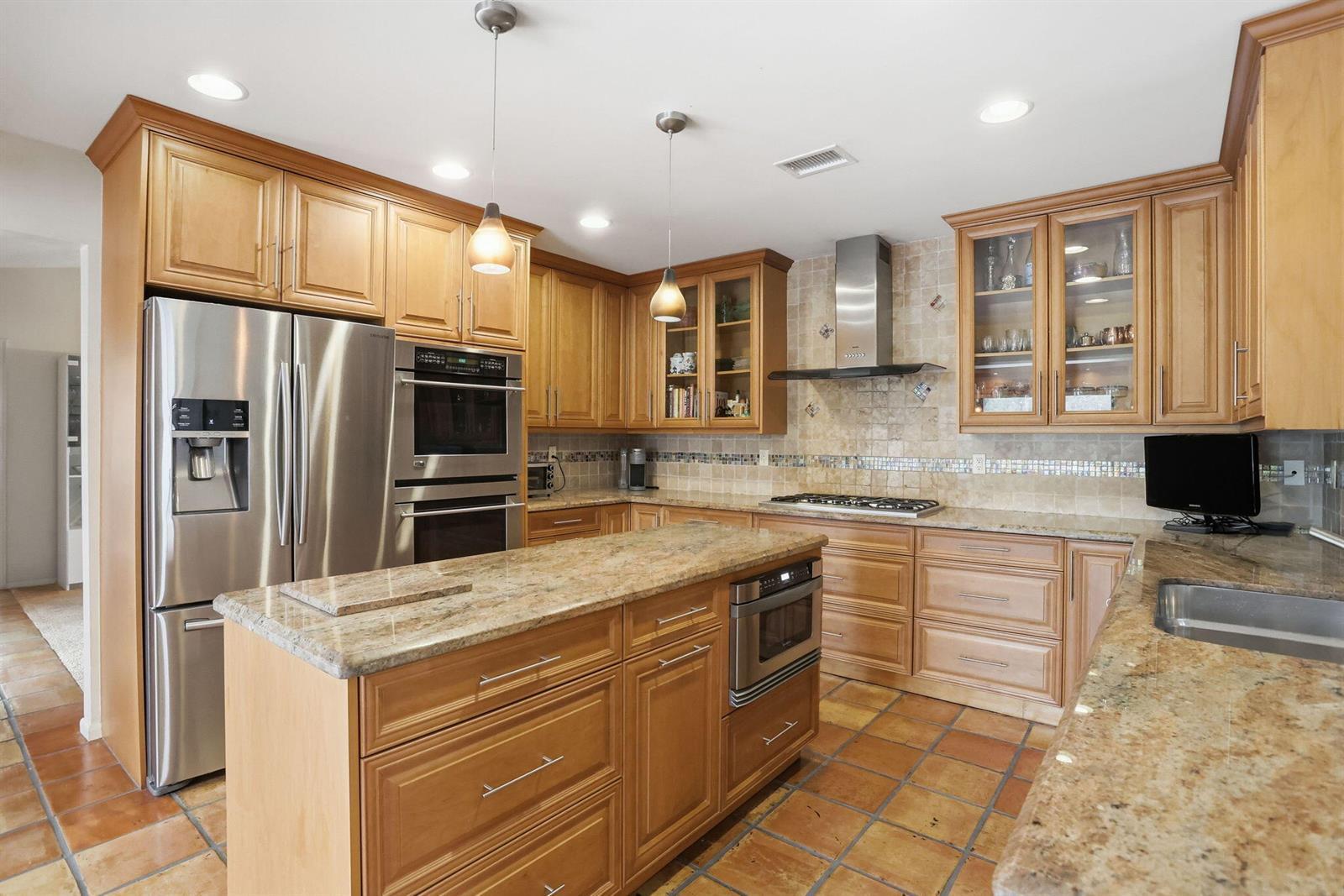 1960 NW 25th Street, Boca Raton FL 33431 photo 4