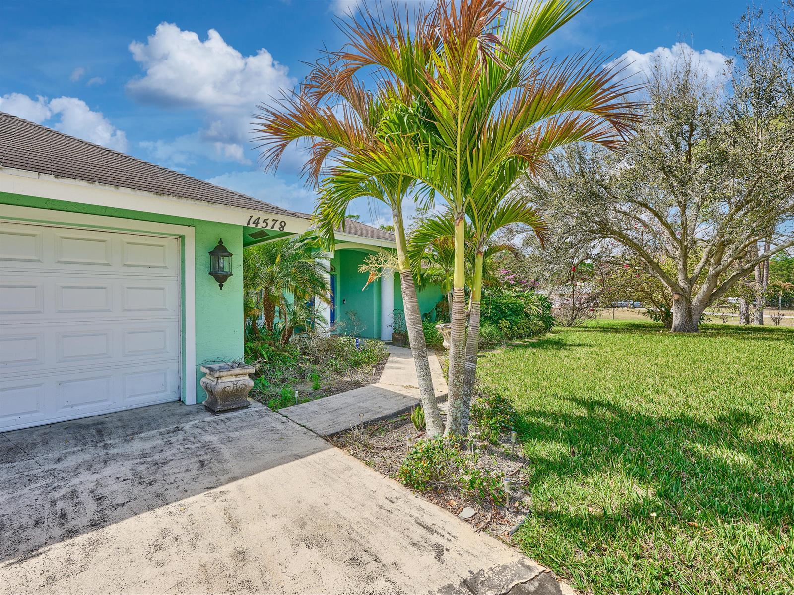 14578 Orange Boulevard, FL 33470 photo 2