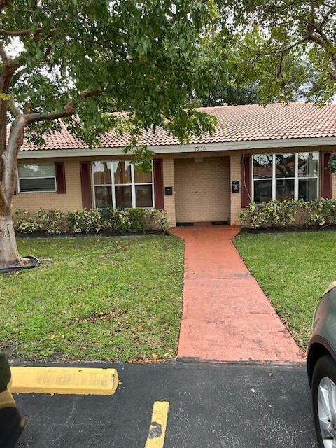 7950 NW 37th Drive # w, Coral Springs FL 33065