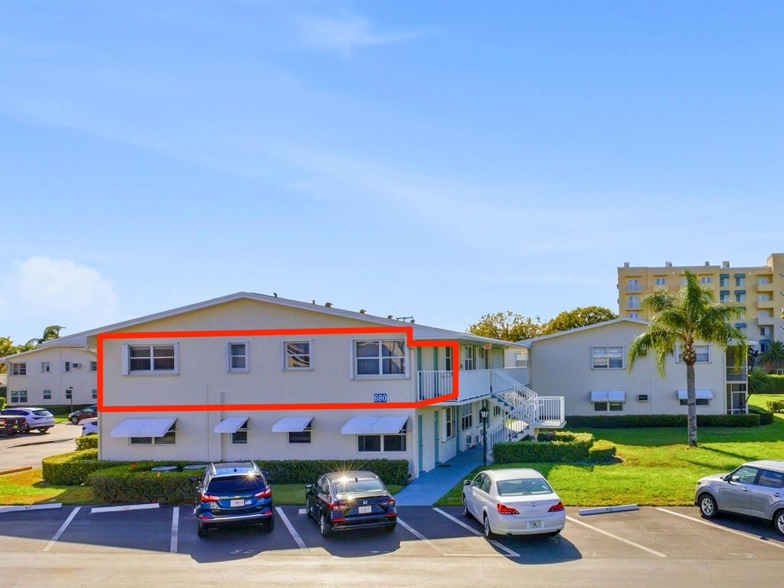 680 W Horizons # 212, Boynton Beach FL 33435 photo 2