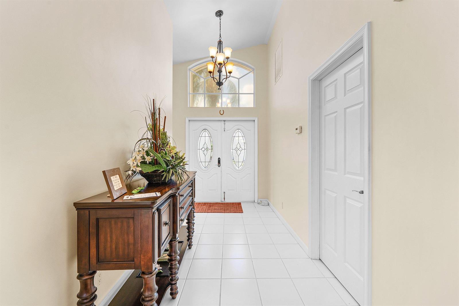 5097 Robino Circle, West Palm Beach FL 33417 photo 3