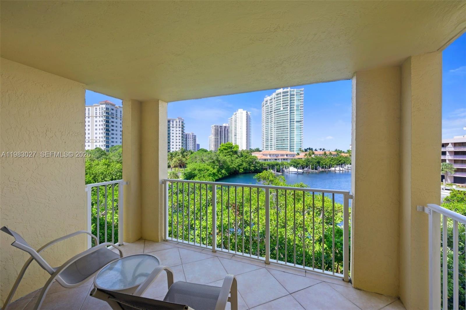 19999 E Country Club Dr # 1406, Aventura FL 33180 photo 4