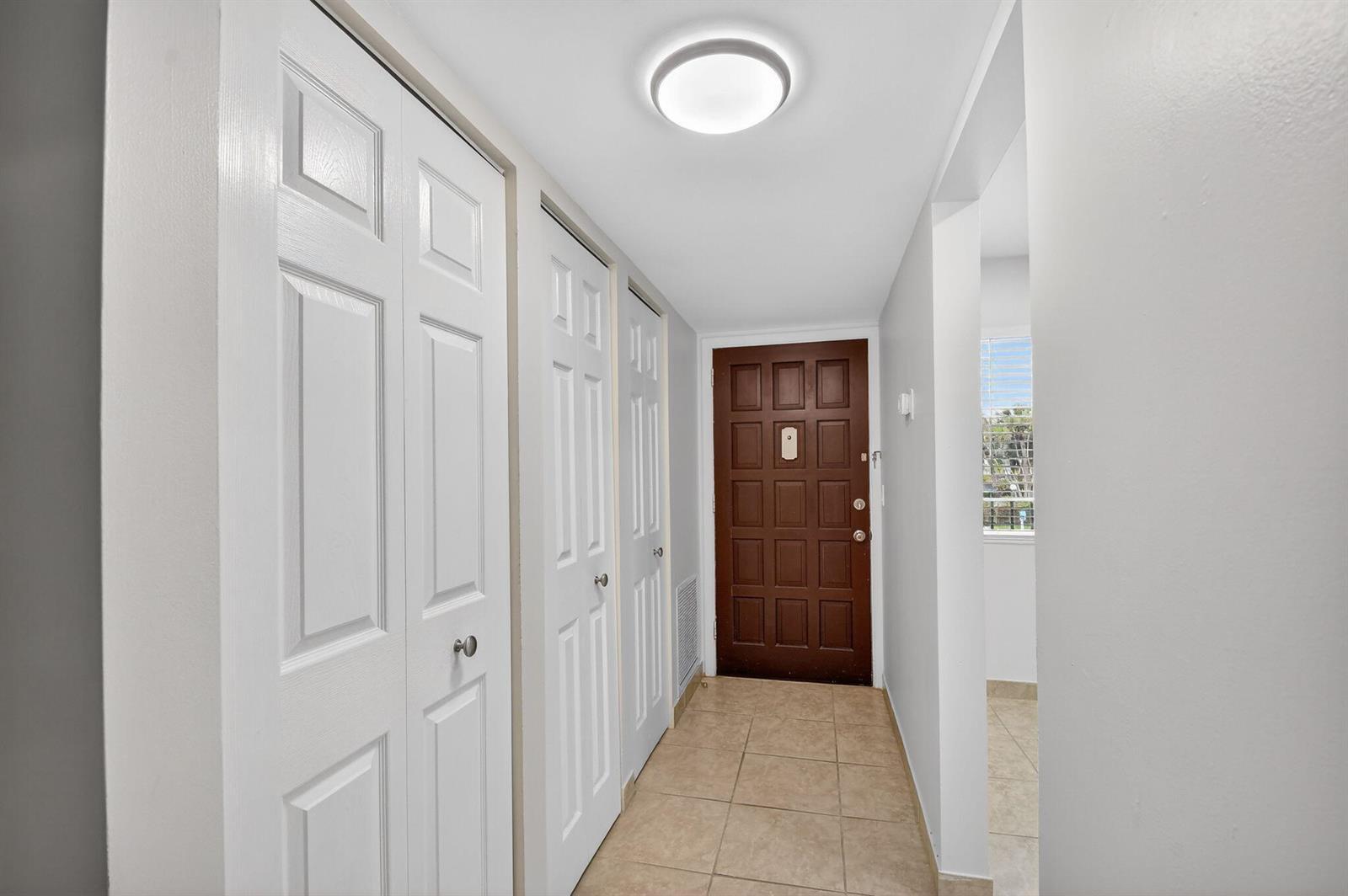 4080 Tivoli Court E # 206, Lake Worth FL 33467 photo 4