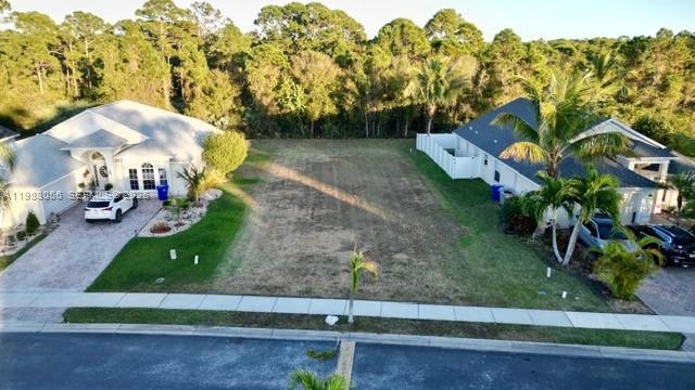 1570 SW 16th Ct SW, Vero Beach FL 32962 photo 2