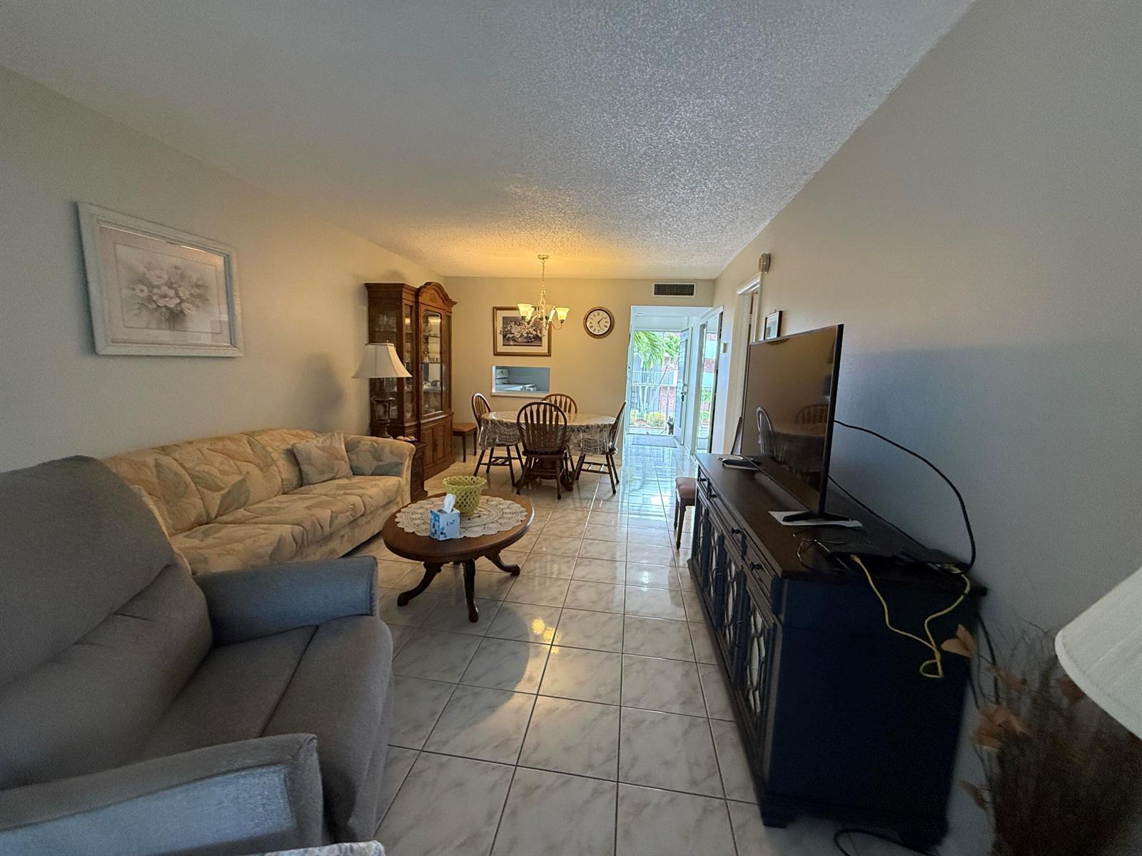 3001 NW 46th Avenue # 204, Lauderdale Lakes FL 33313 photo 3