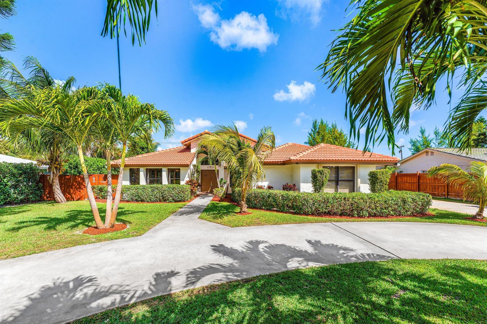 3897 Sherwood Boulevard, Delray Beach FL 33445