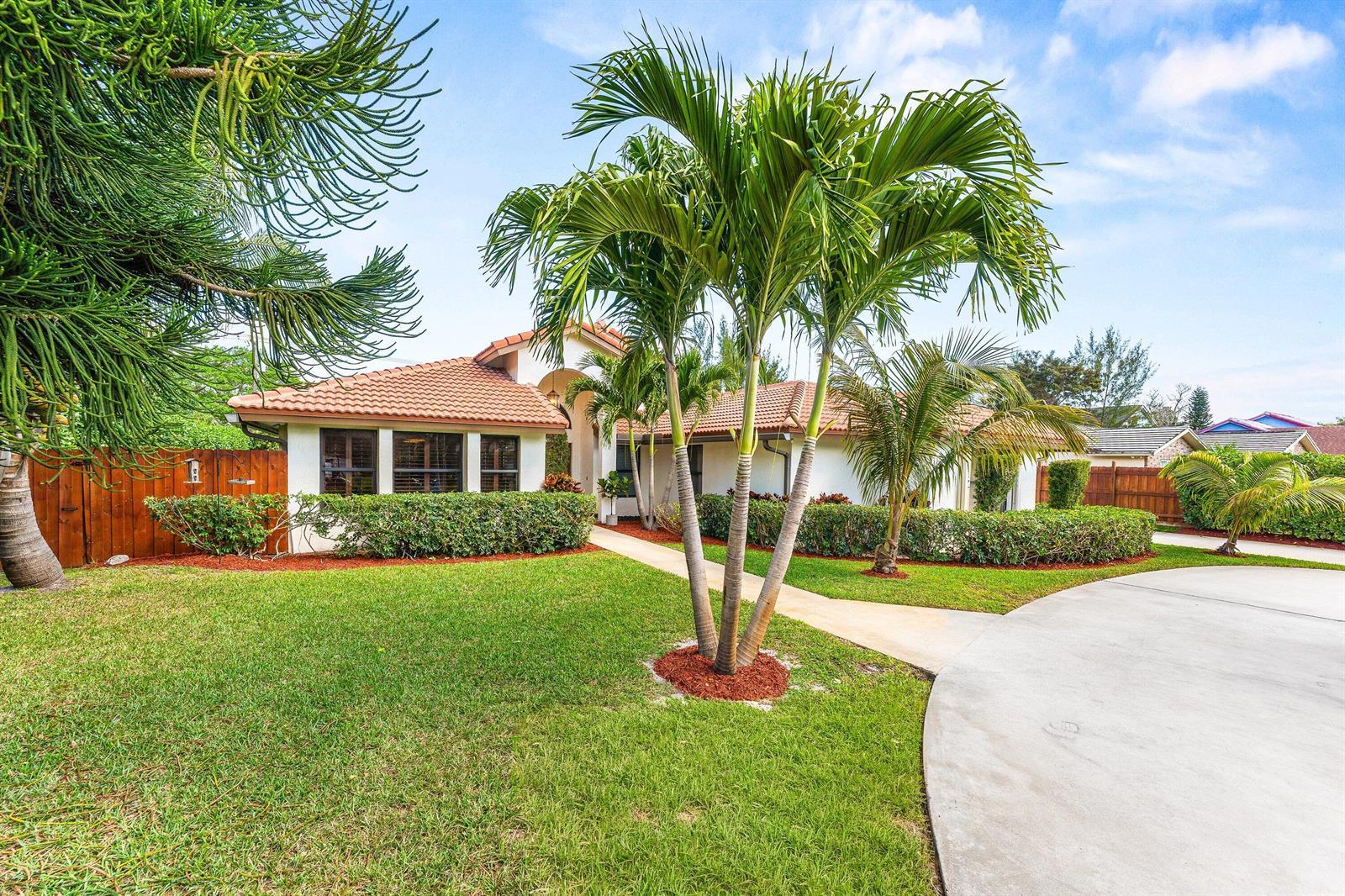 3897 Sherwood Boulevard, Delray Beach FL 33445 photo 5