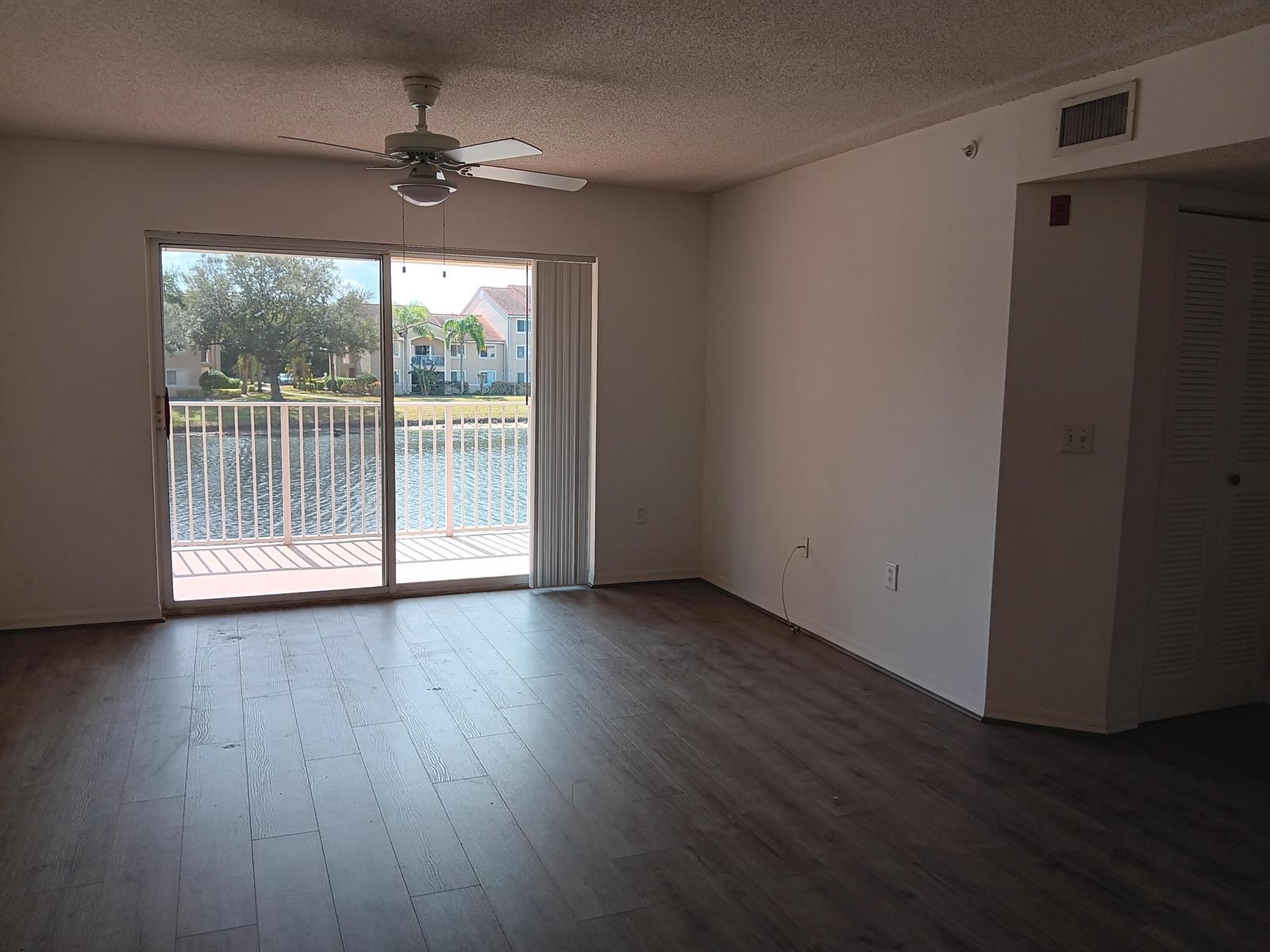 1640 N 42nd Circle # 204, Vero Beach FL 32967 photo 3