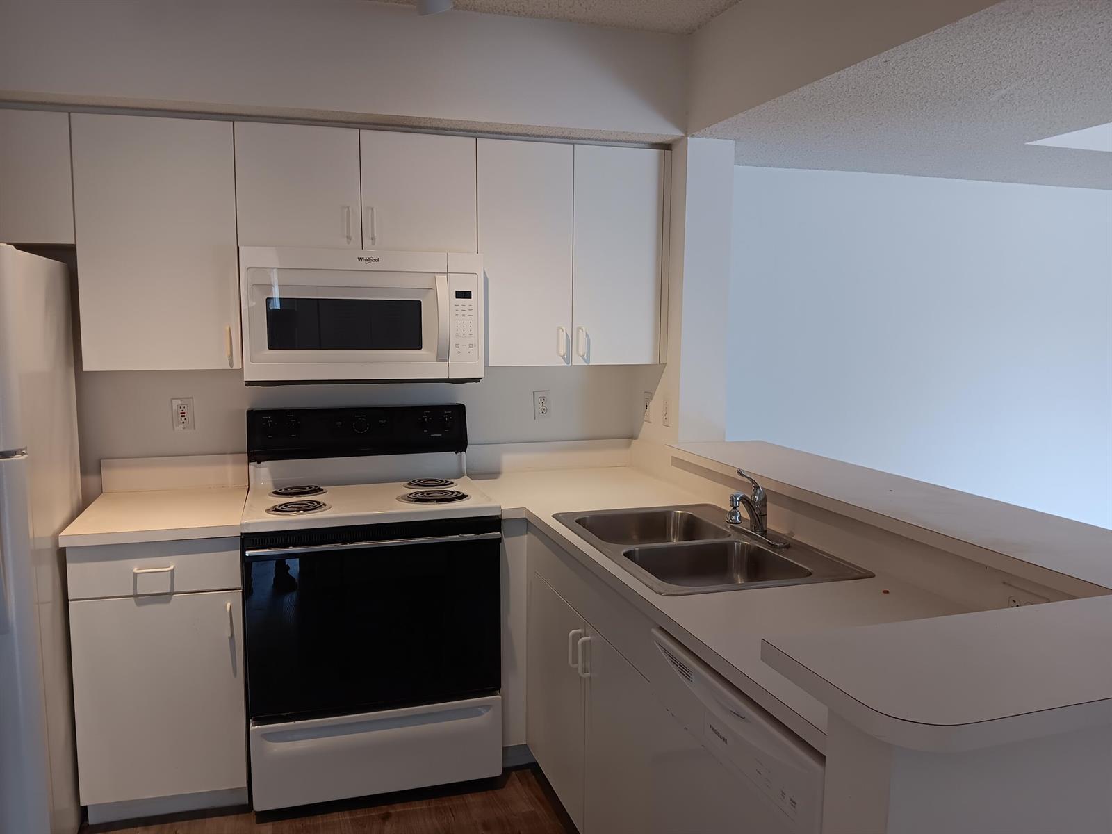 1640 N 42nd Circle # 204, Vero Beach FL 32967 photo 5