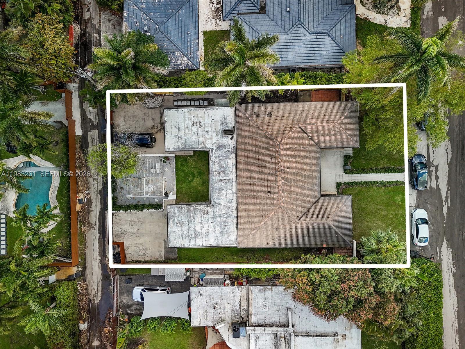 10610 NE 11th Ave, Miami Shores FL 33138 photo 4
