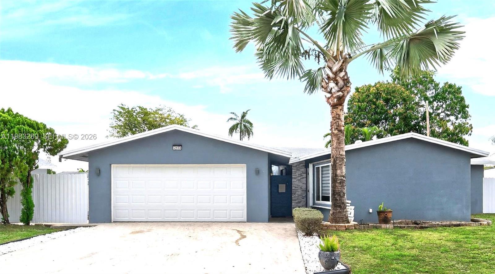 2150 SW 37th Ave, Fort Lauderdale FL 33312