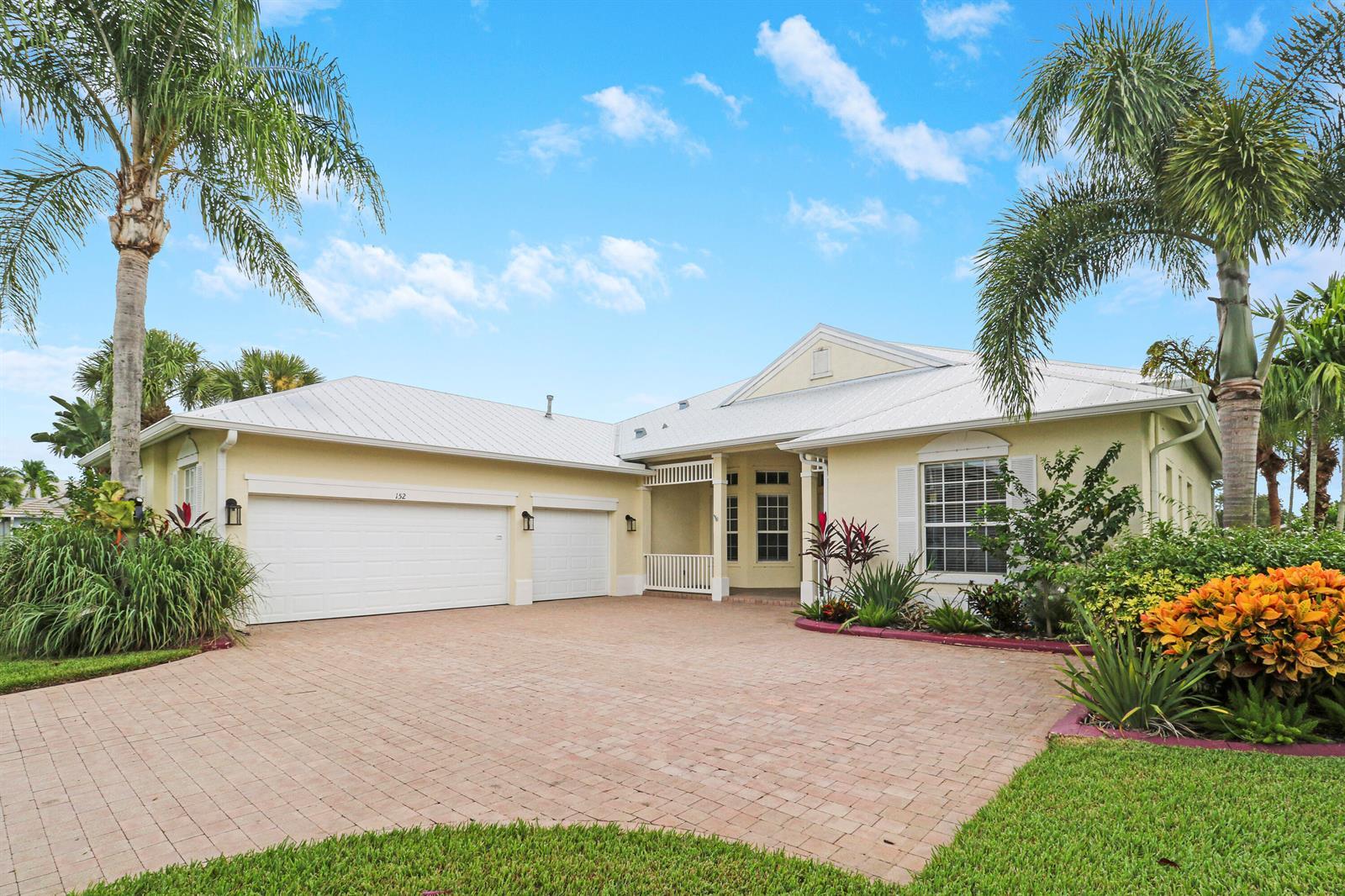 152 NW Magnolia Lakes Boulevard, Port St. Lucie FL 34986 photo 2