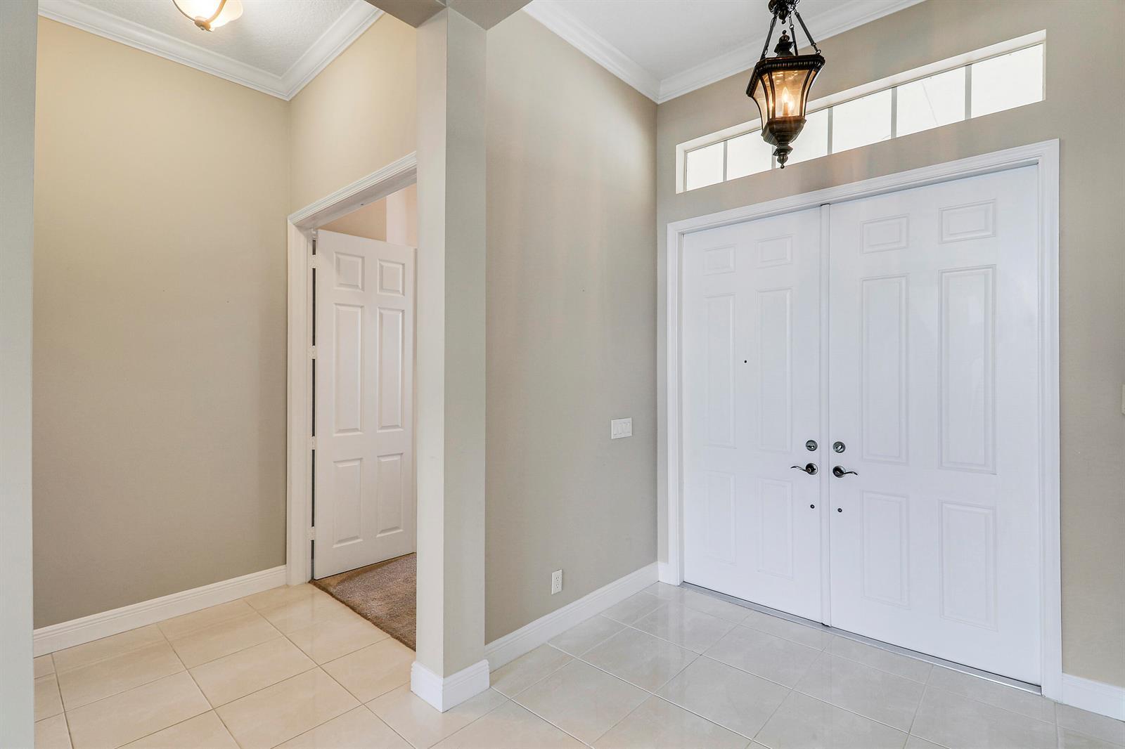 152 NW Magnolia Lakes Boulevard, Port St. Lucie FL 34986 photo 4