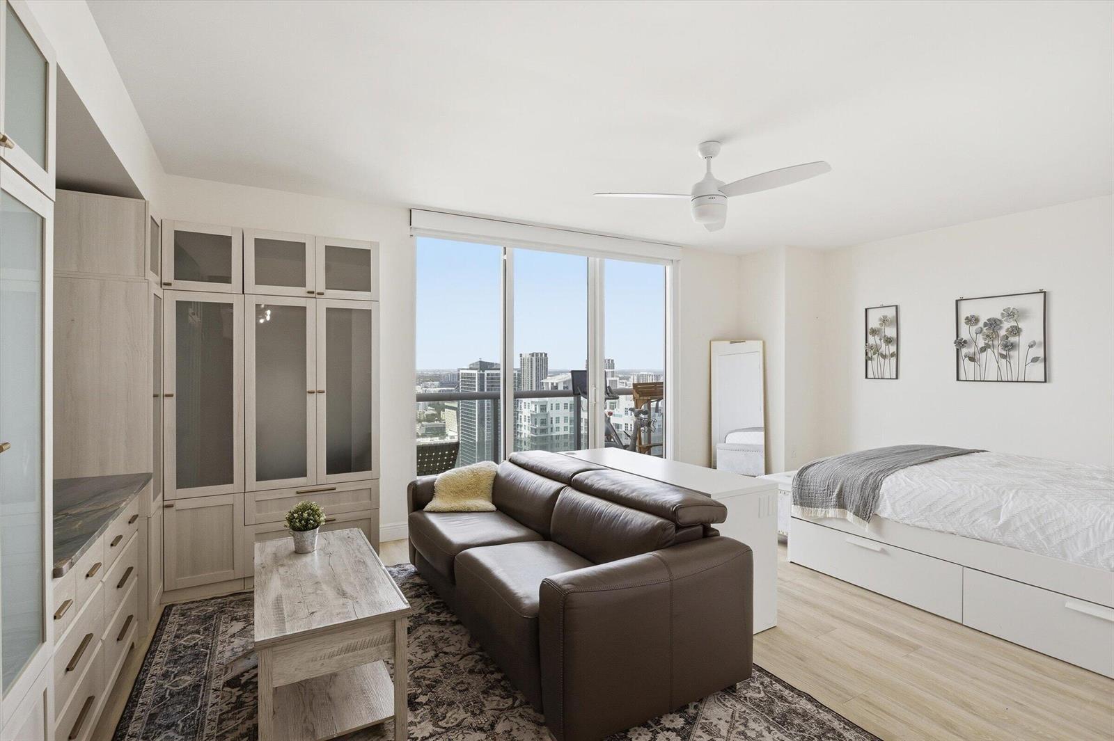 50 Biscayne Boulevard # 4603, Miami FL 33132 photo 4