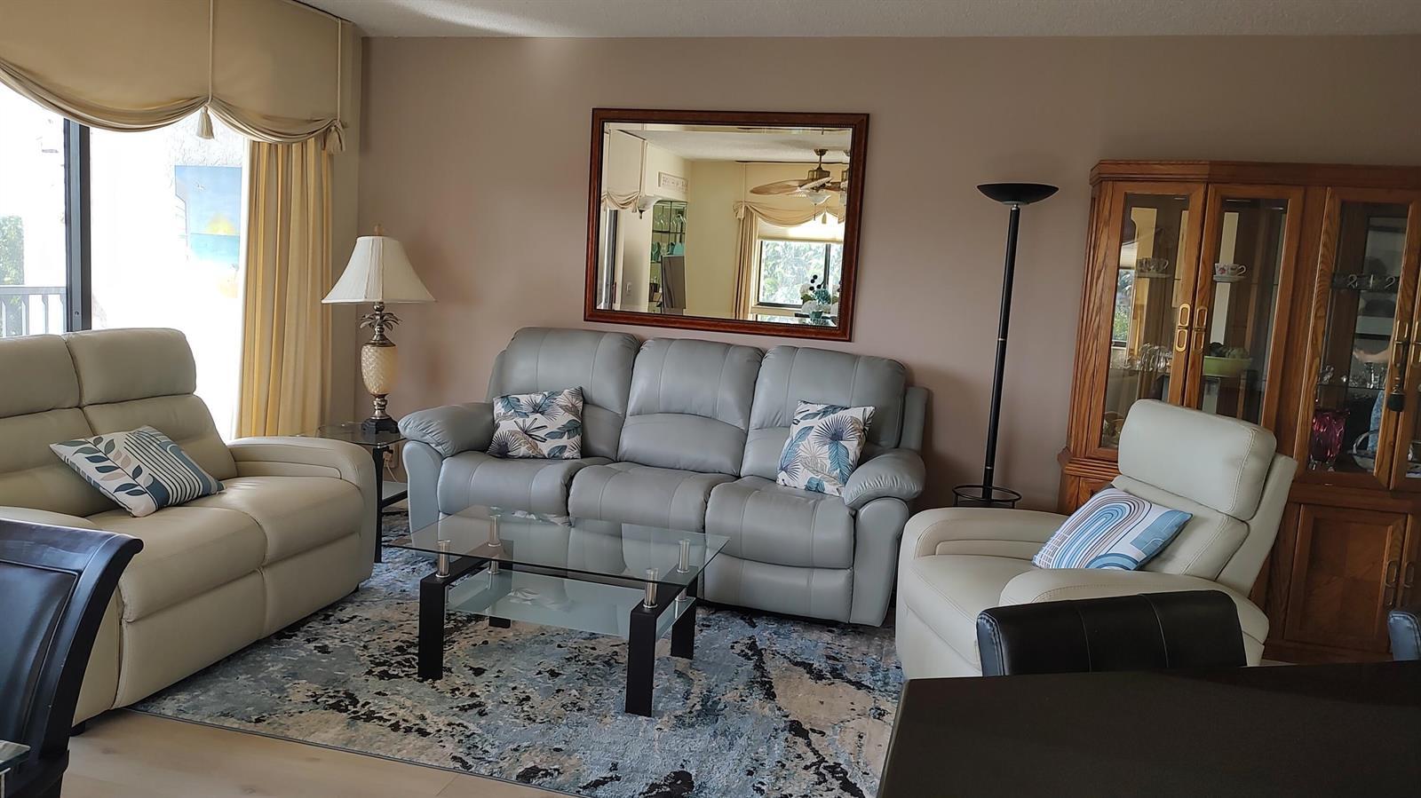 1605 S Us Highway 1 # F401, Jupiter FL 33477 photo 4