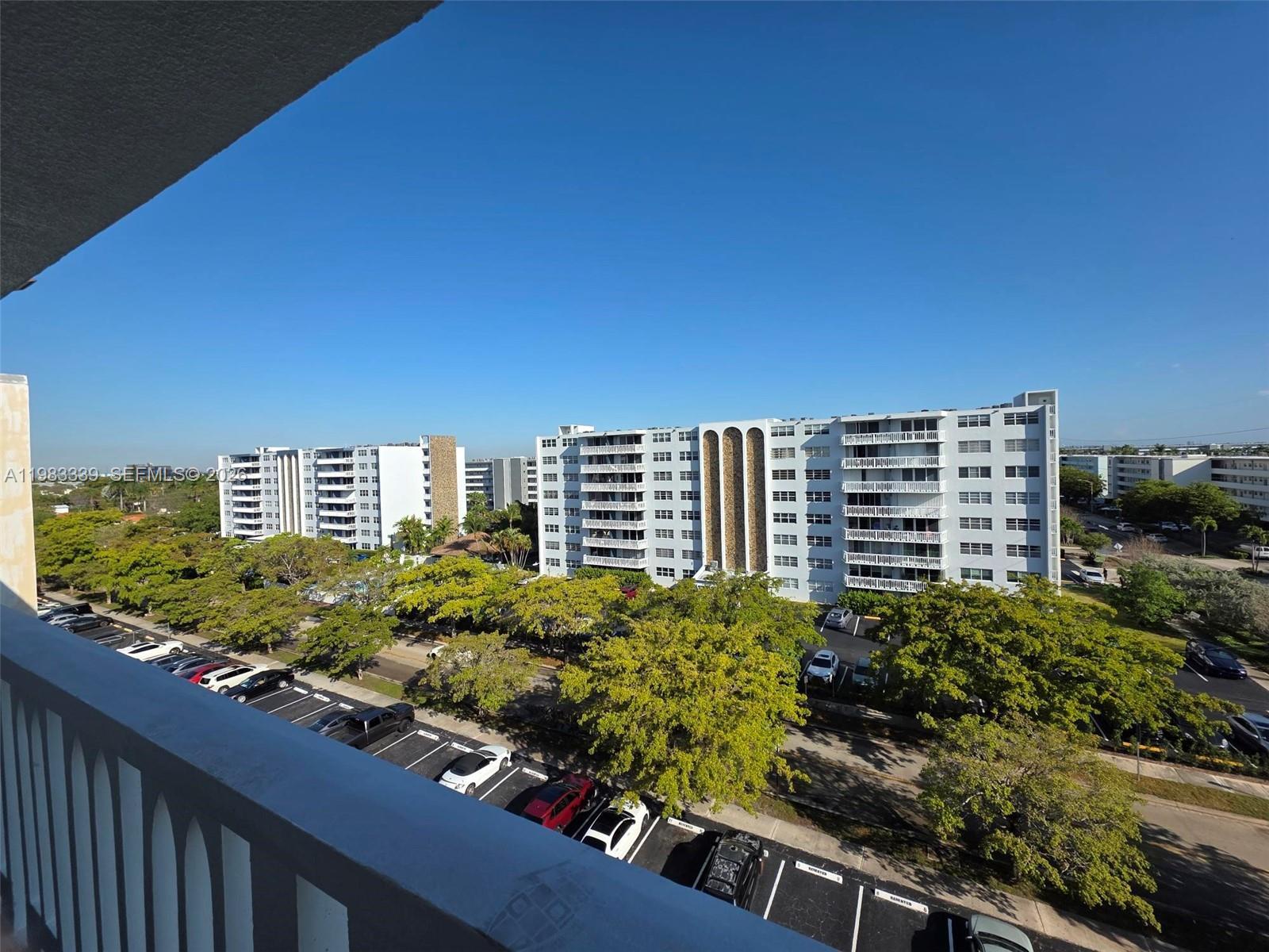 319 NE 14th Ave # 702, Hallandale Beach FL 33009 photo 2