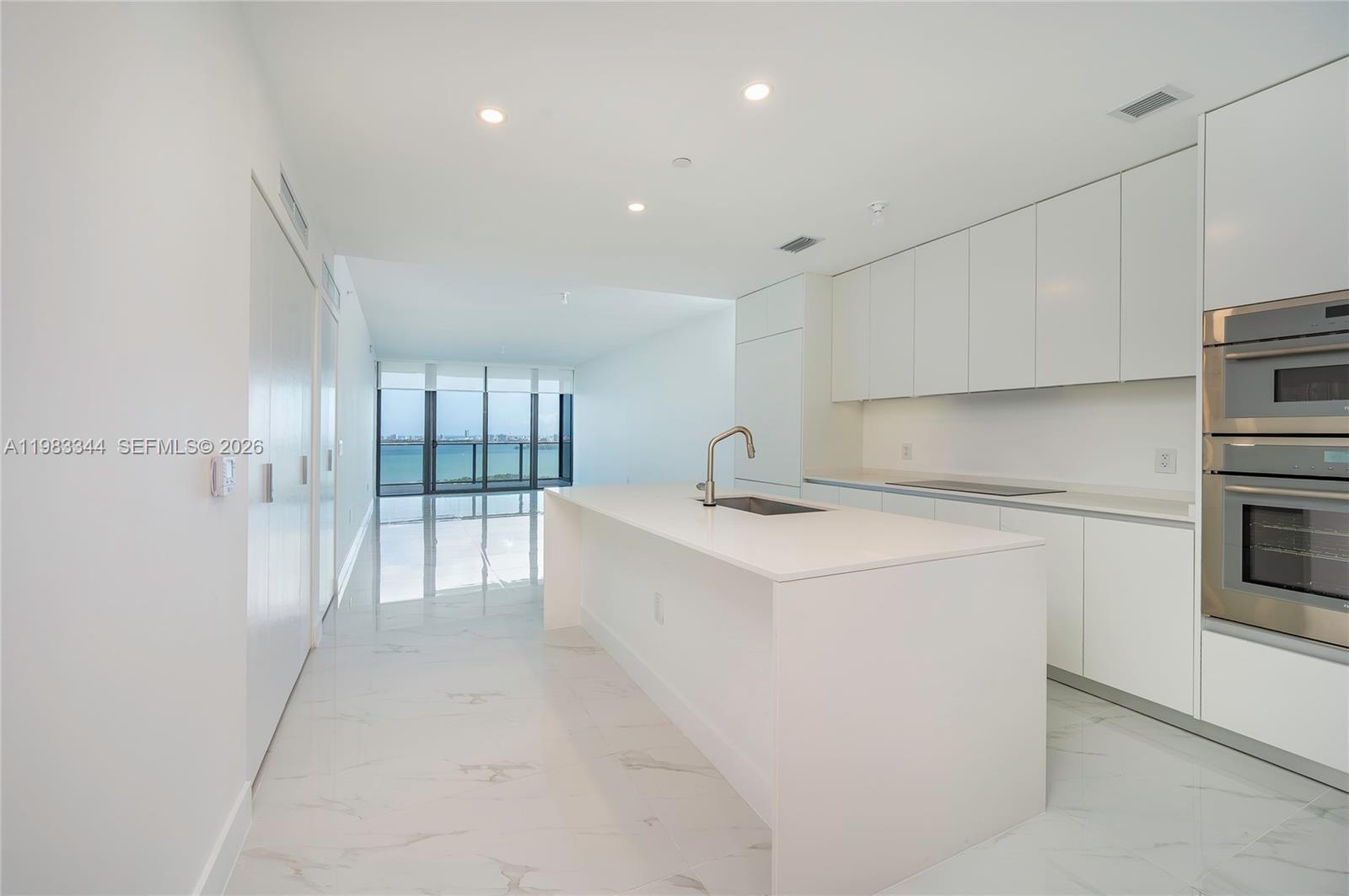 700 NE 24th St # 2506, Miami FL 33137 photo 5
