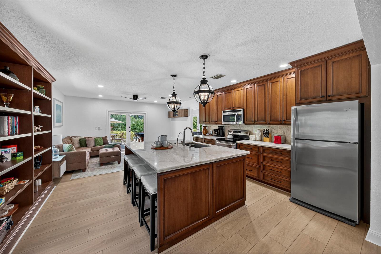 510 NE 8th Avenue, Fort Lauderdale FL 33301 photo 2