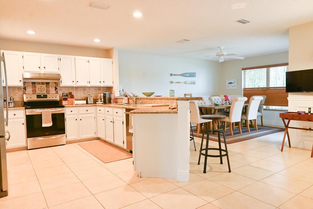 12828 Meadowbreeze Drive, Wellington FL 33414 photo 5