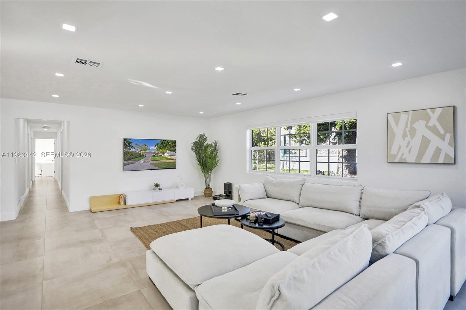 1610 Polk St # 1, Hollywood FL 33020 photo 4