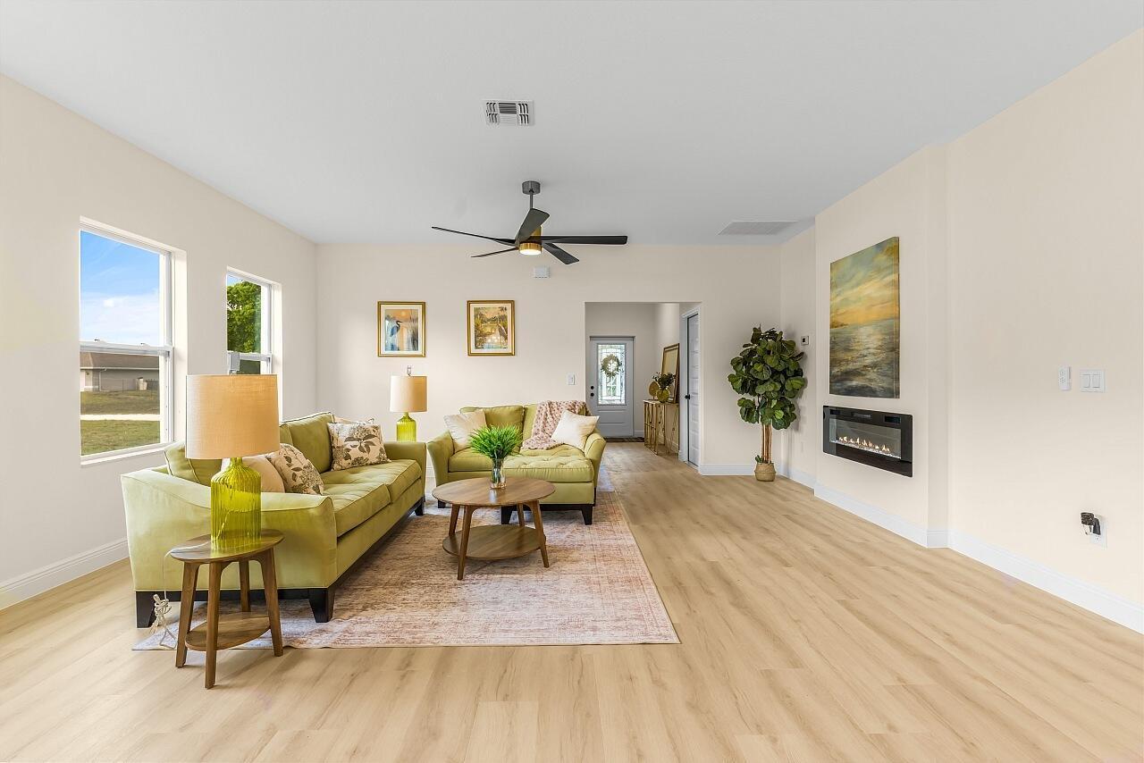 8646 100th Avenue, Vero Beach FL 32967 photo 2
