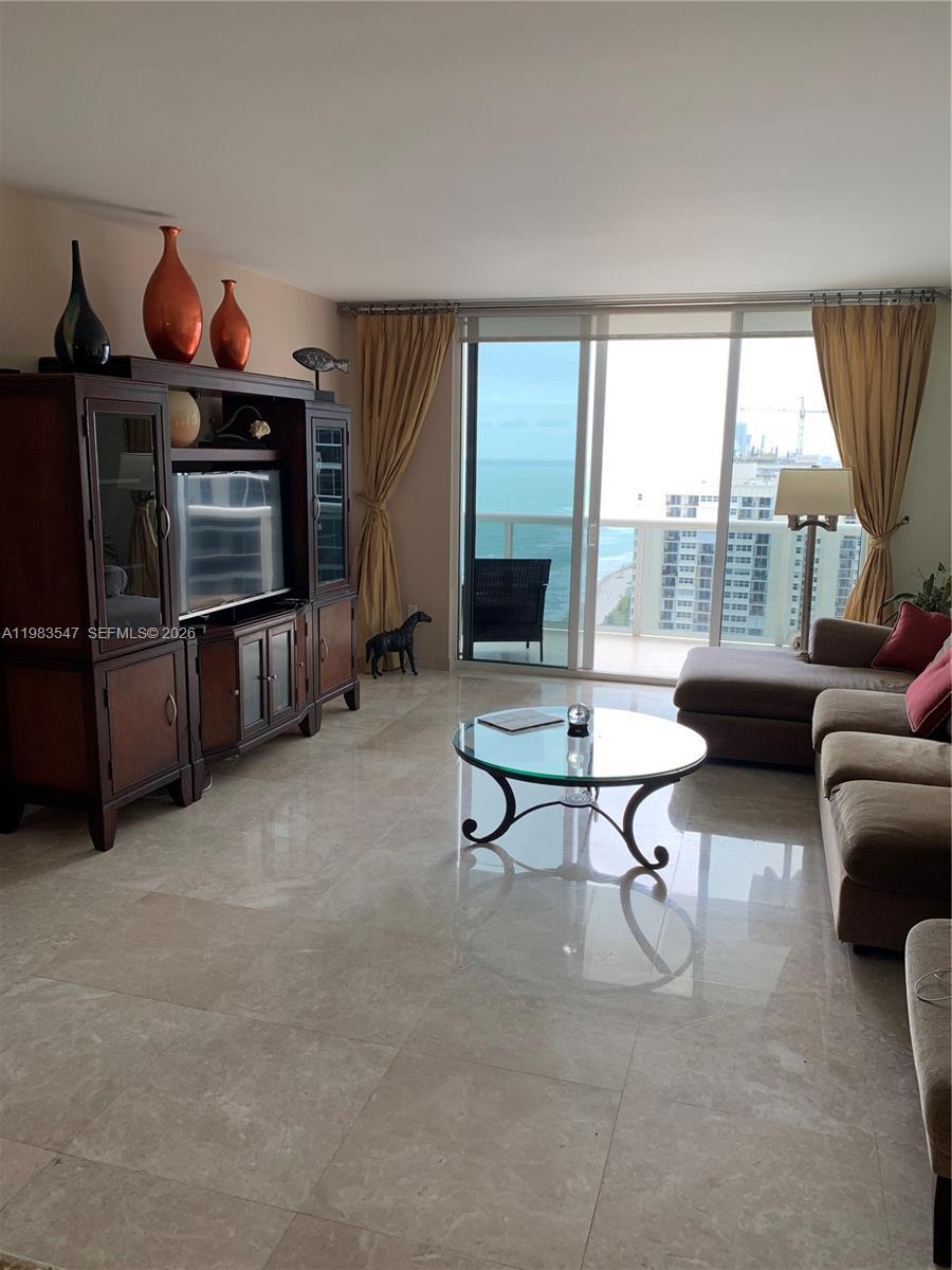 1830 S Ocean Dr # 2503, Hallandale Beach FL 33009 photo 4