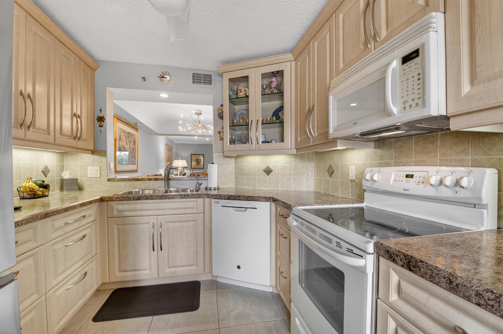 9260 SW 14th Street # 2207, Boca Raton FL 33428 photo 5