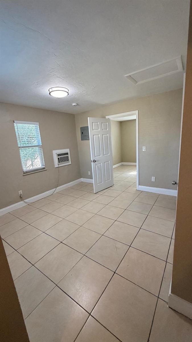 752 Martin Luther King Junior Boulevard Apt 5, Riviera Beach FL 33404 photo 4