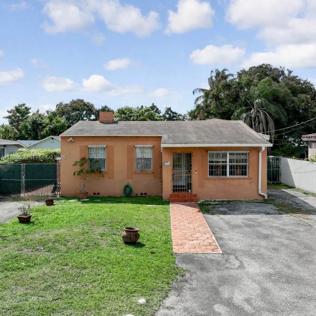 2122 SW 58th Ave, Miami FL 33155