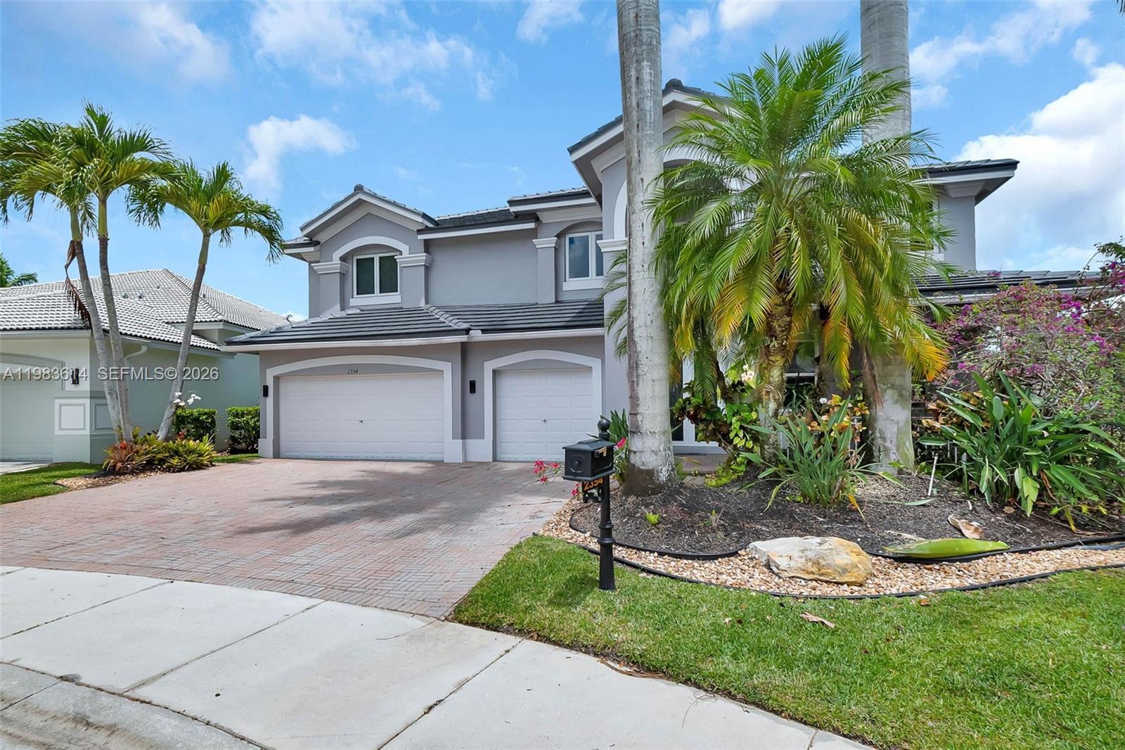 2354 Quail Roost Dr, Weston FL 33327 photo 3