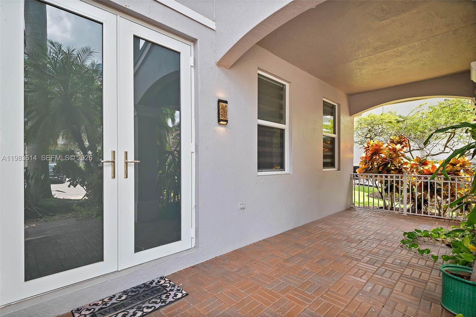 2354 Quail Roost Dr, Weston FL 33327 photo 4