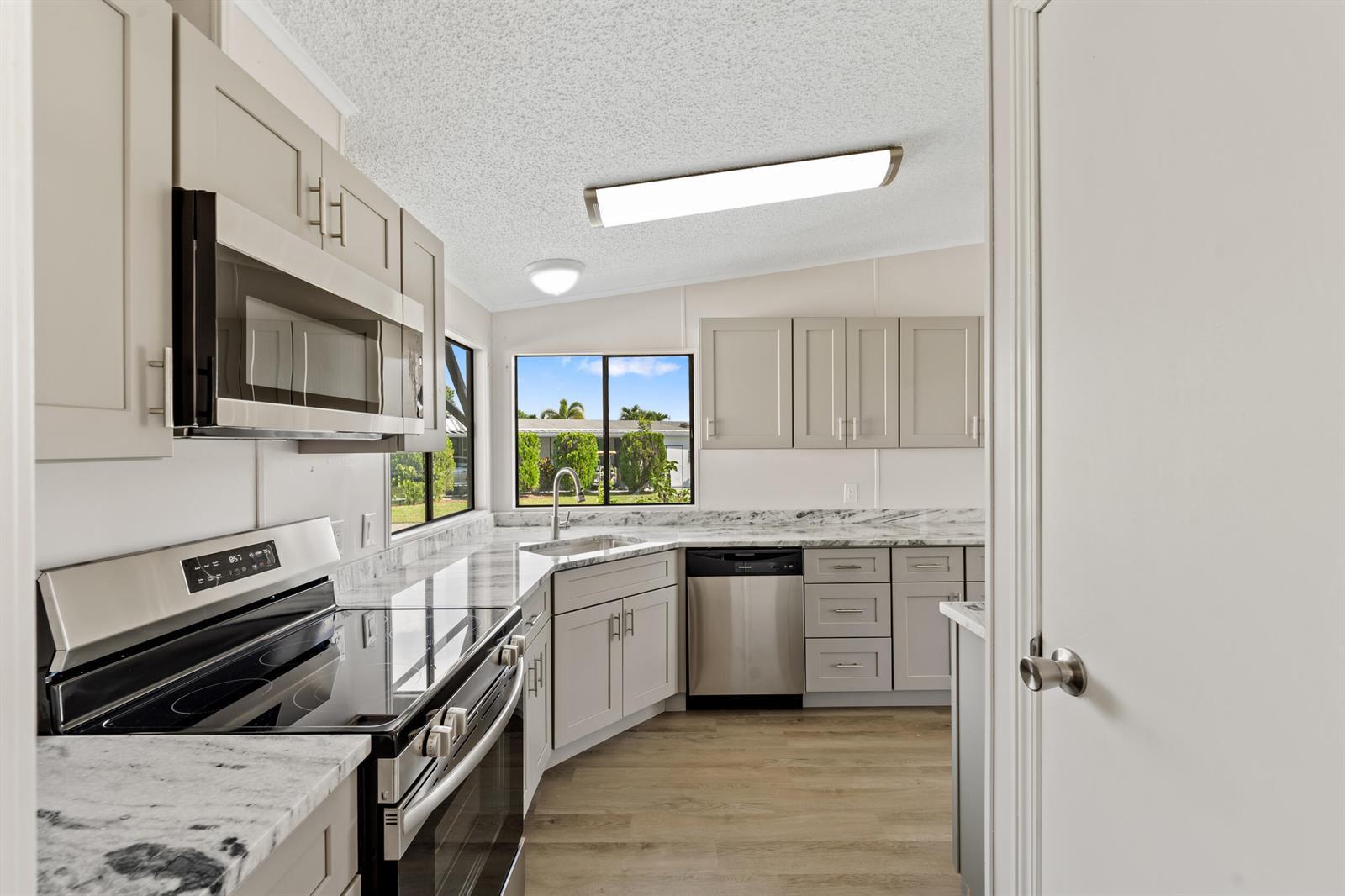 8589 Florence Drive, Port St. Lucie FL 34952 photo 4