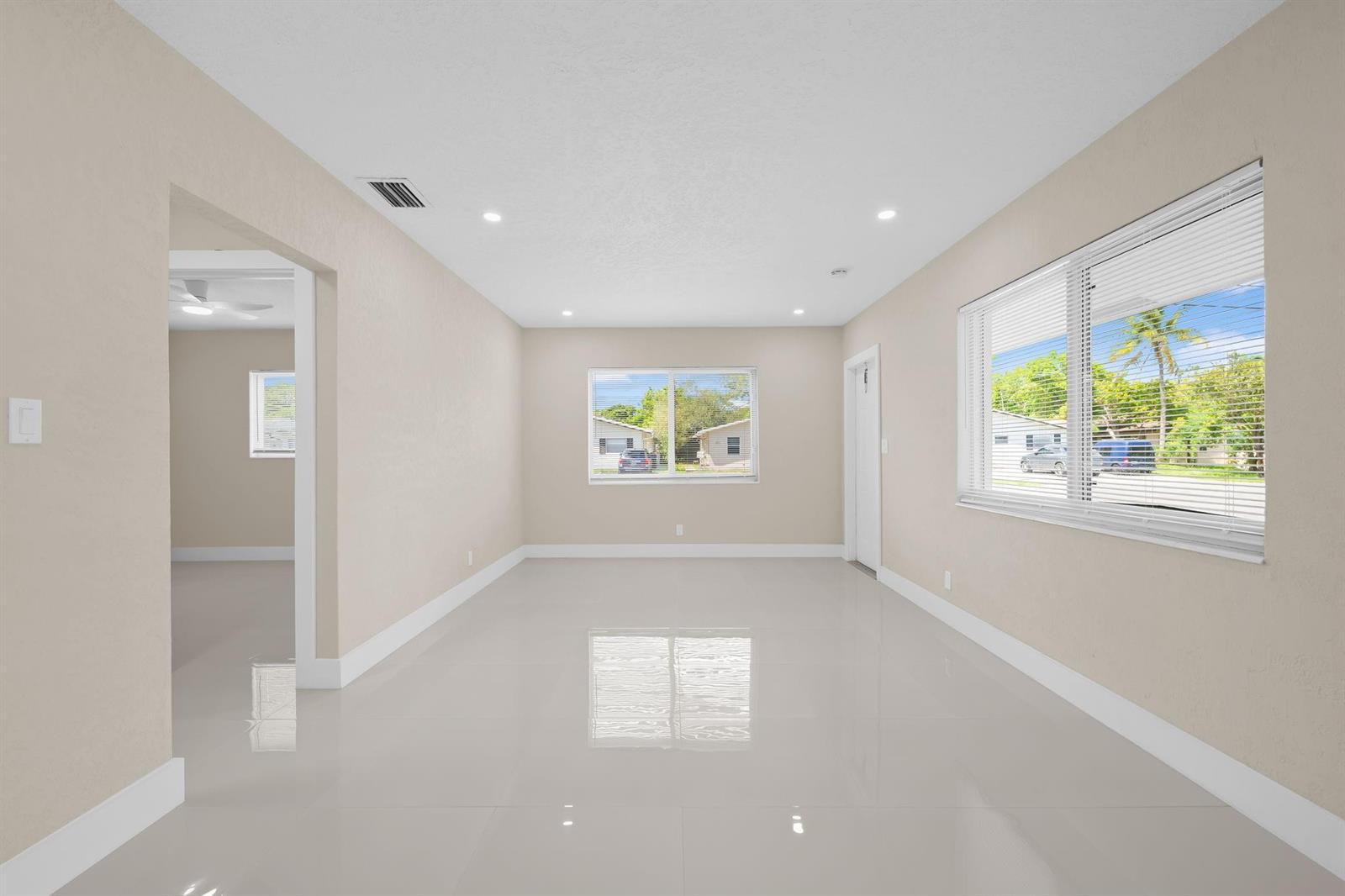832 NE 12th Avenue # 1, Pompano Beach FL 33060 photo 2