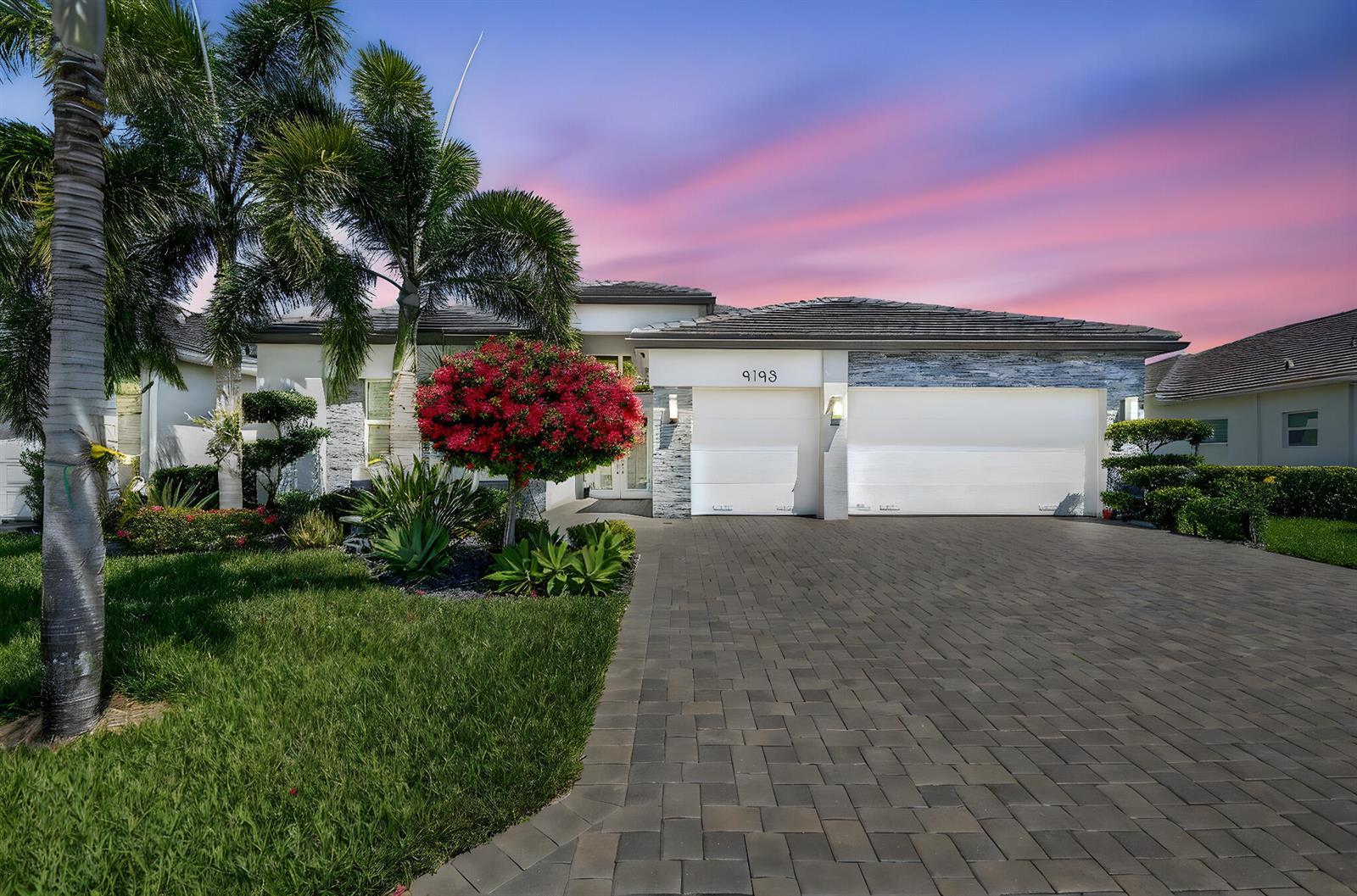 9193 Seahorse Bay Drive, Boynton Beach FL 33473