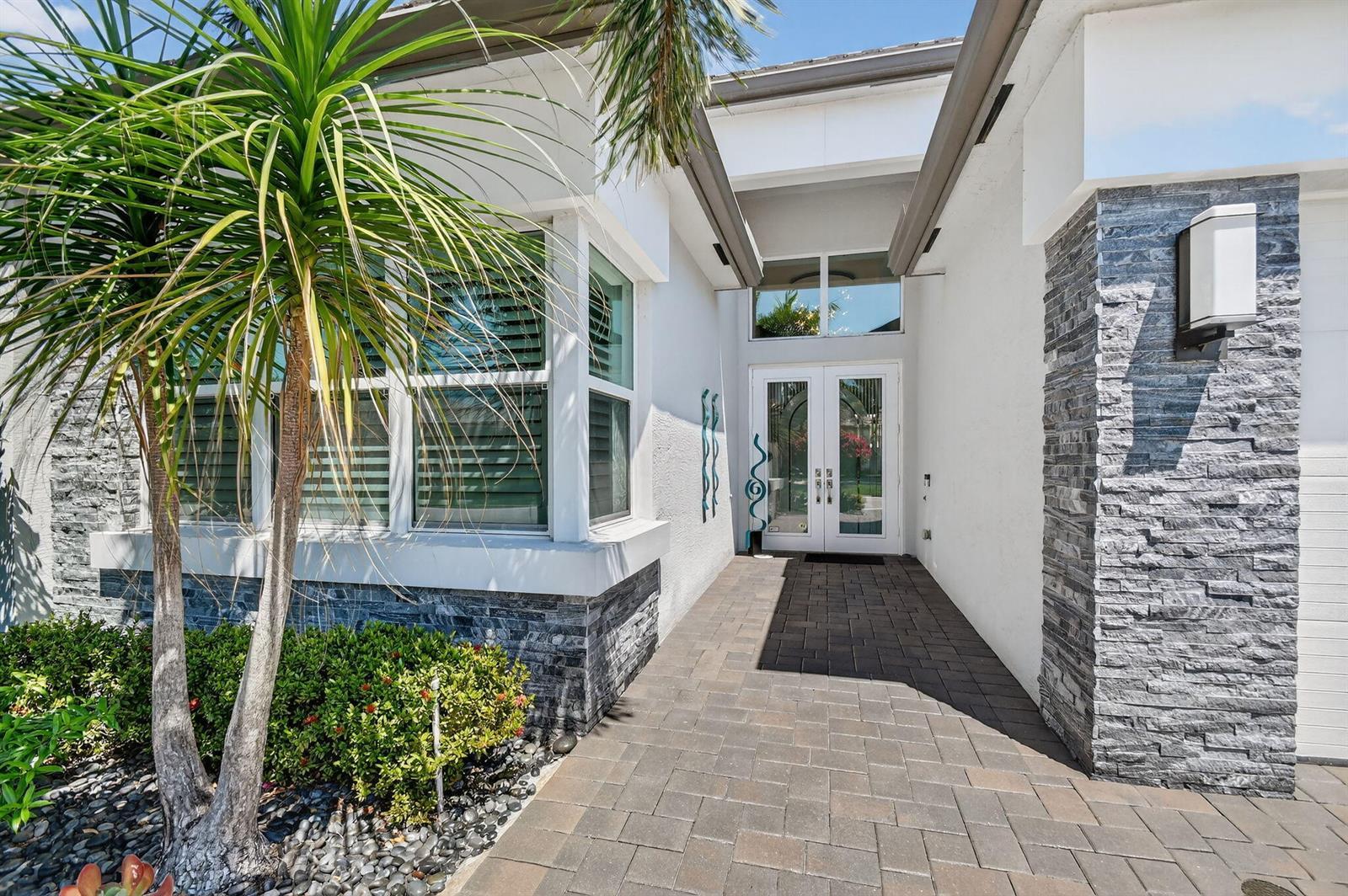 9193 Seahorse Bay Drive, Boynton Beach FL 33473 photo 5