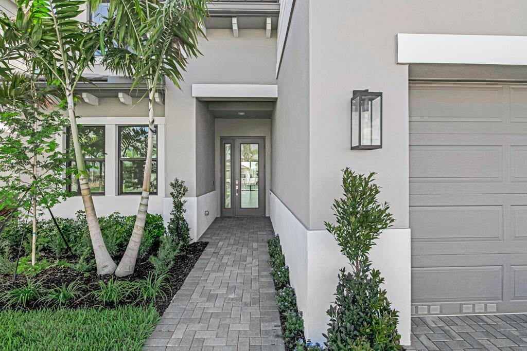 9680 Grey Flock Drive, Palm Beach Gardens FL 33412 photo 2