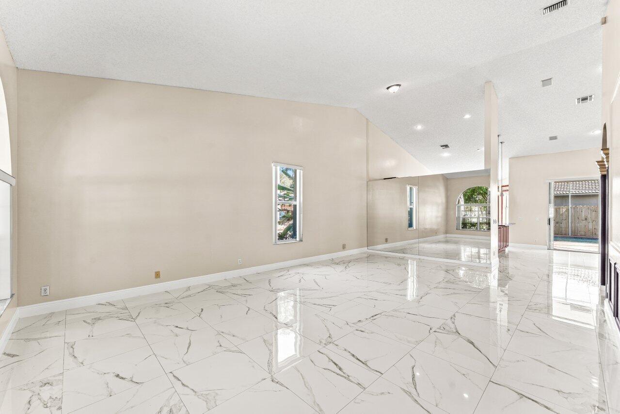 5872 NW 73rd Court, Parkland FL 33067 photo 5