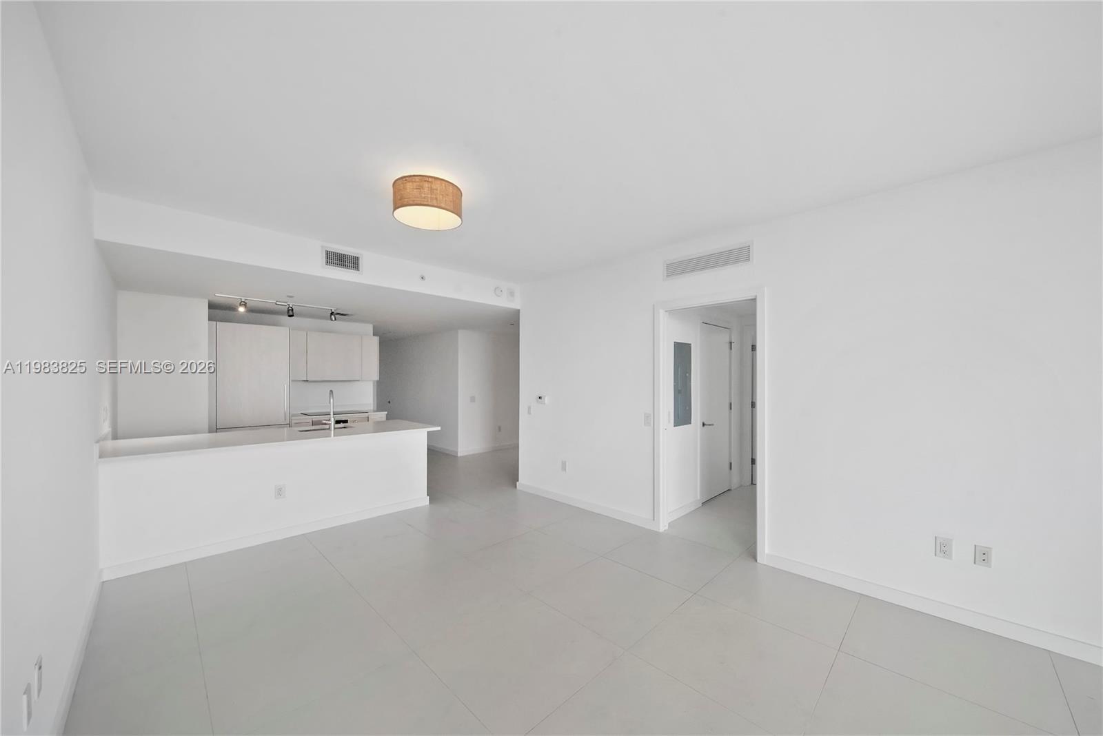 501 NE 31st St # 3110, Miami FL 33137 photo 2