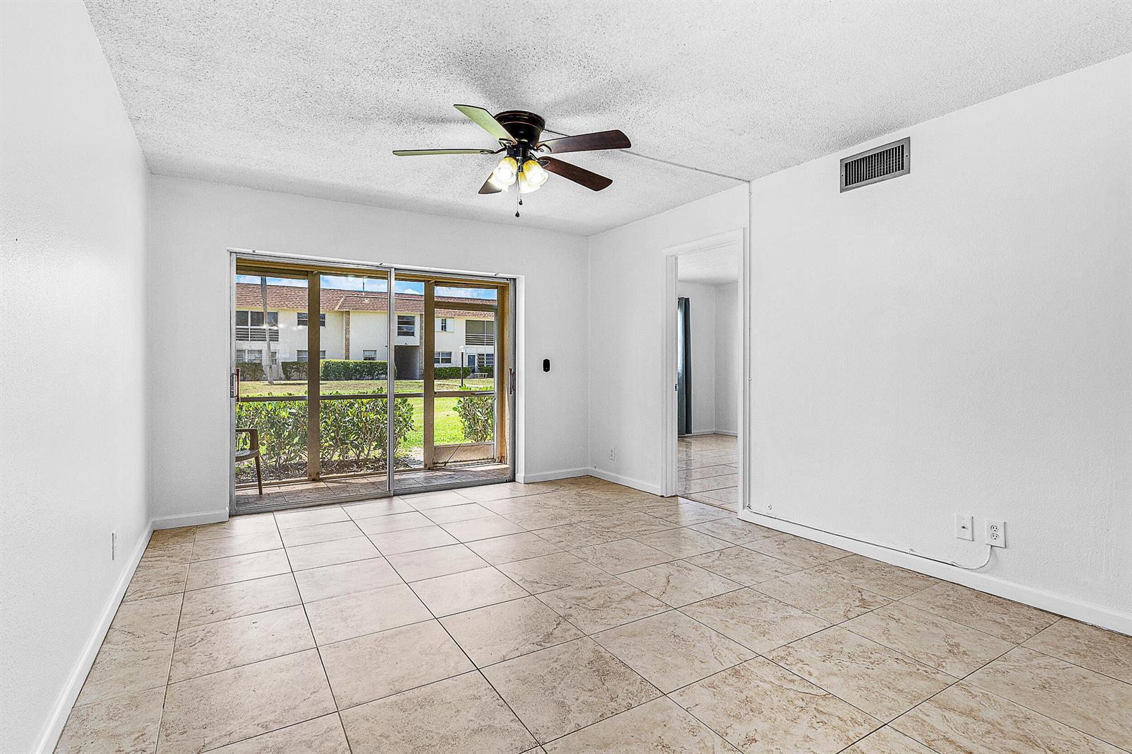 9855 Sandalfoot Boulevard # 305, Boca Raton FL 33428 photo 2