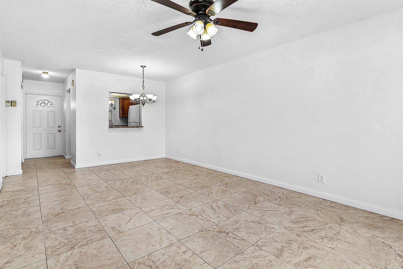 9855 Sandalfoot Boulevard # 305, Boca Raton FL 33428 photo 5