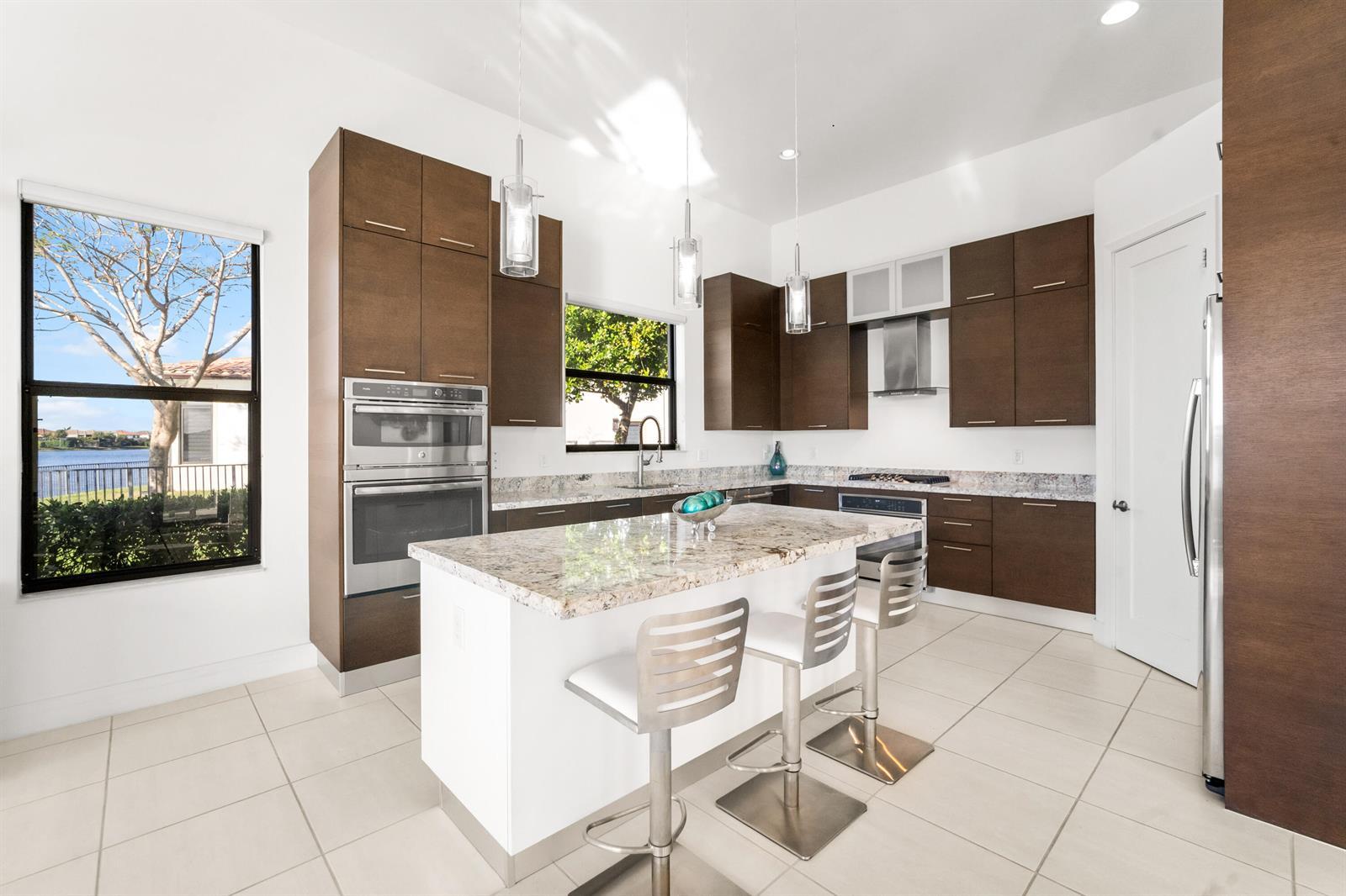 8681 Waterview Terrace, Parkland FL 33076 photo 3
